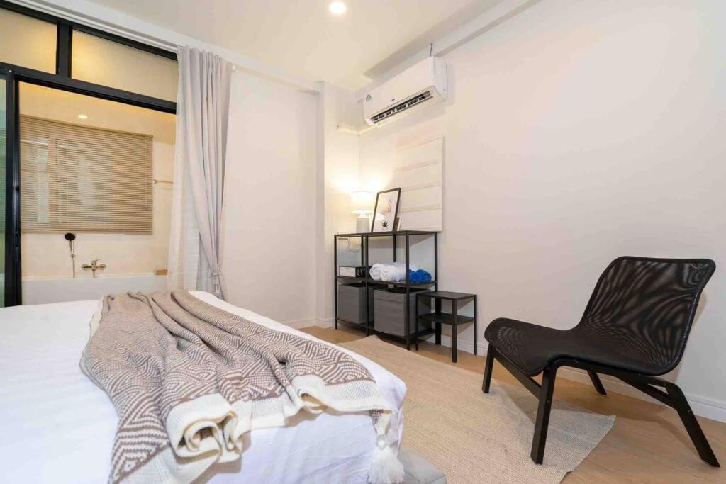 Private 4br Model Center * Patong
