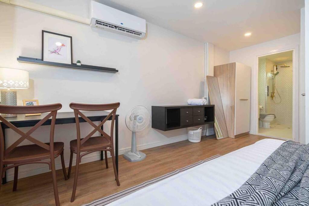 Private 4br Model Center * Patong